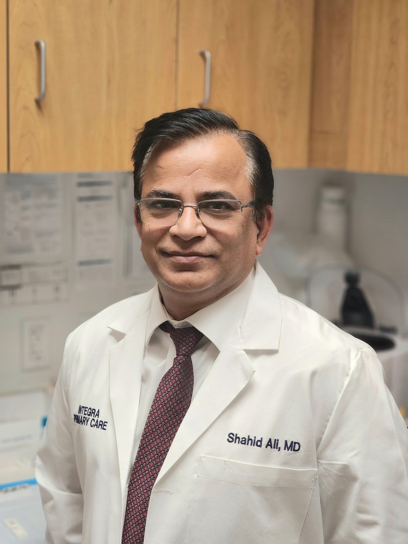 Shahid Ali, MD, ABOM